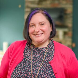 Debbie Lawrence headshot